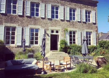 La Doucelle, Chambres et table d'hôtes