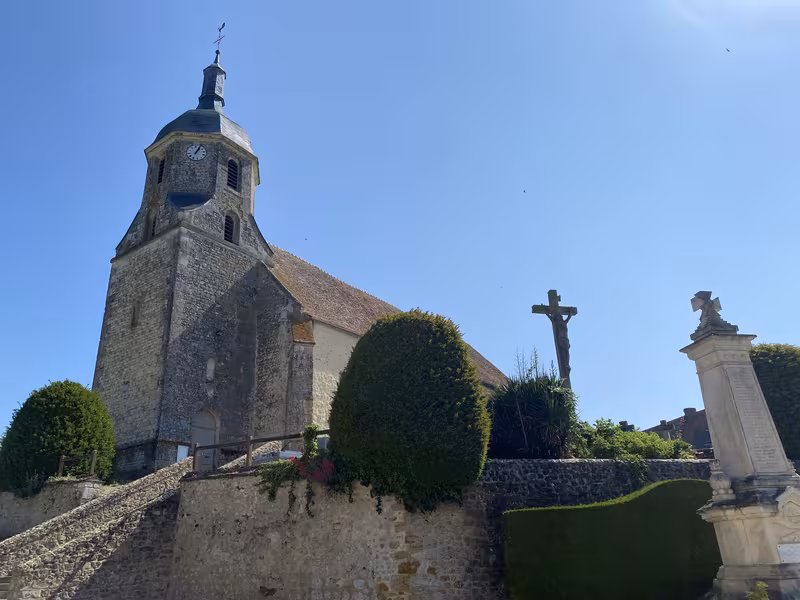 L'église de La Mesnière