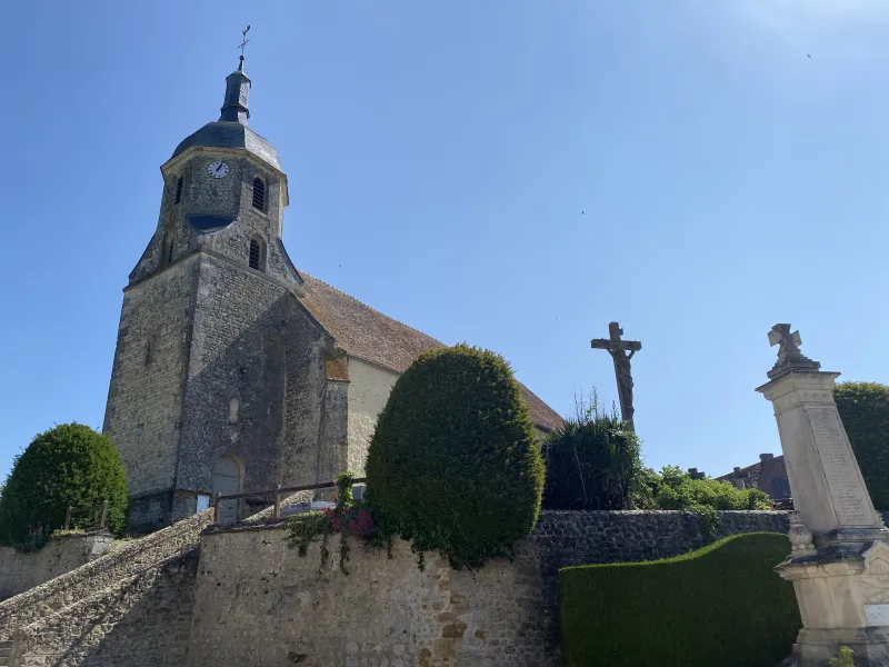 L'église de La Mesnière