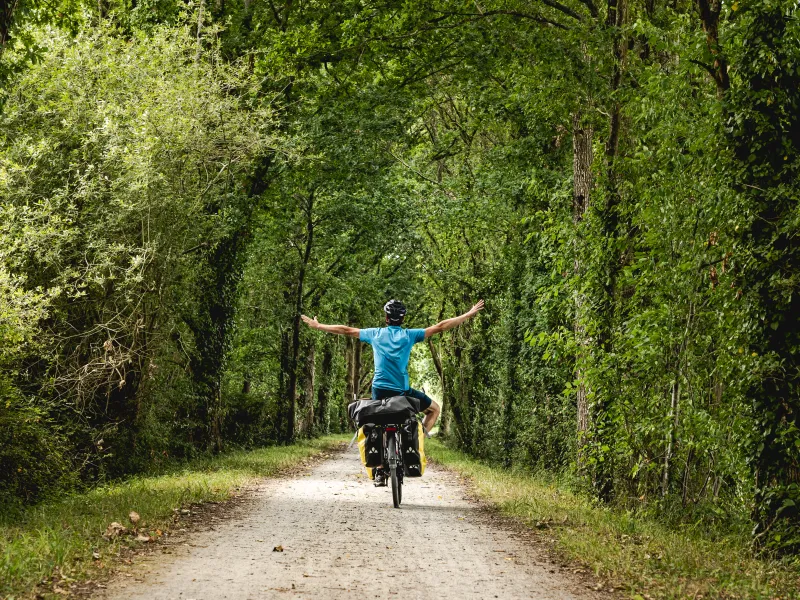 La Véloscénie entre Condé-sur-Huisne et Alençon dans le Perche