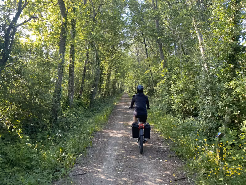 La Véloscénie entre Condé-sur-Huisne et Alençon dans le Perche
