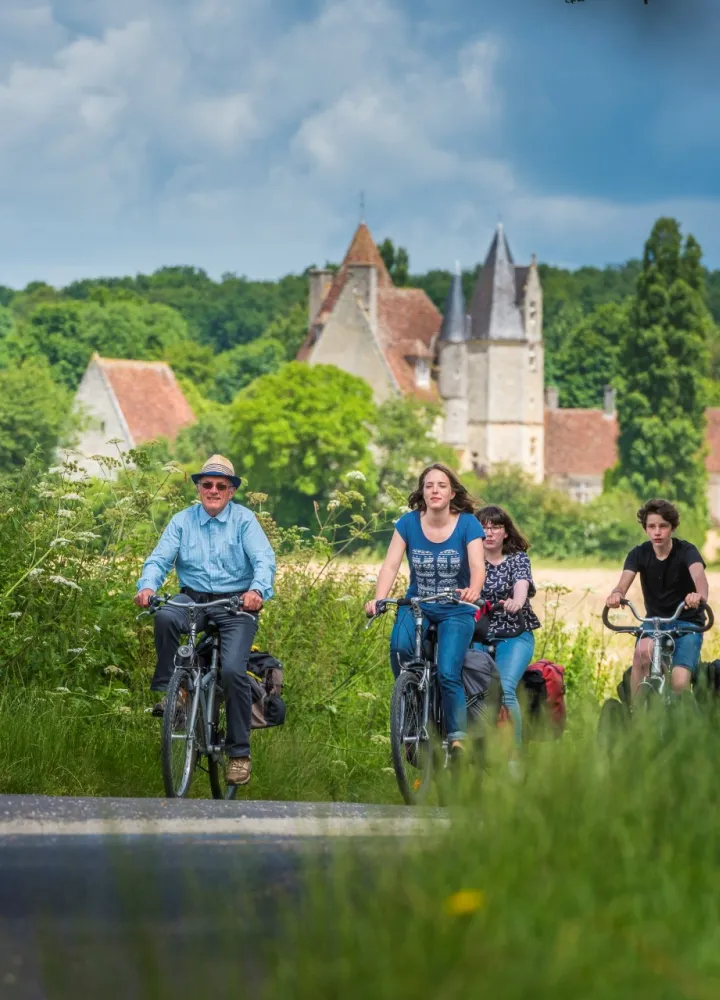 Le Parc naturel régional du Perche et le Manoir de Courboyer