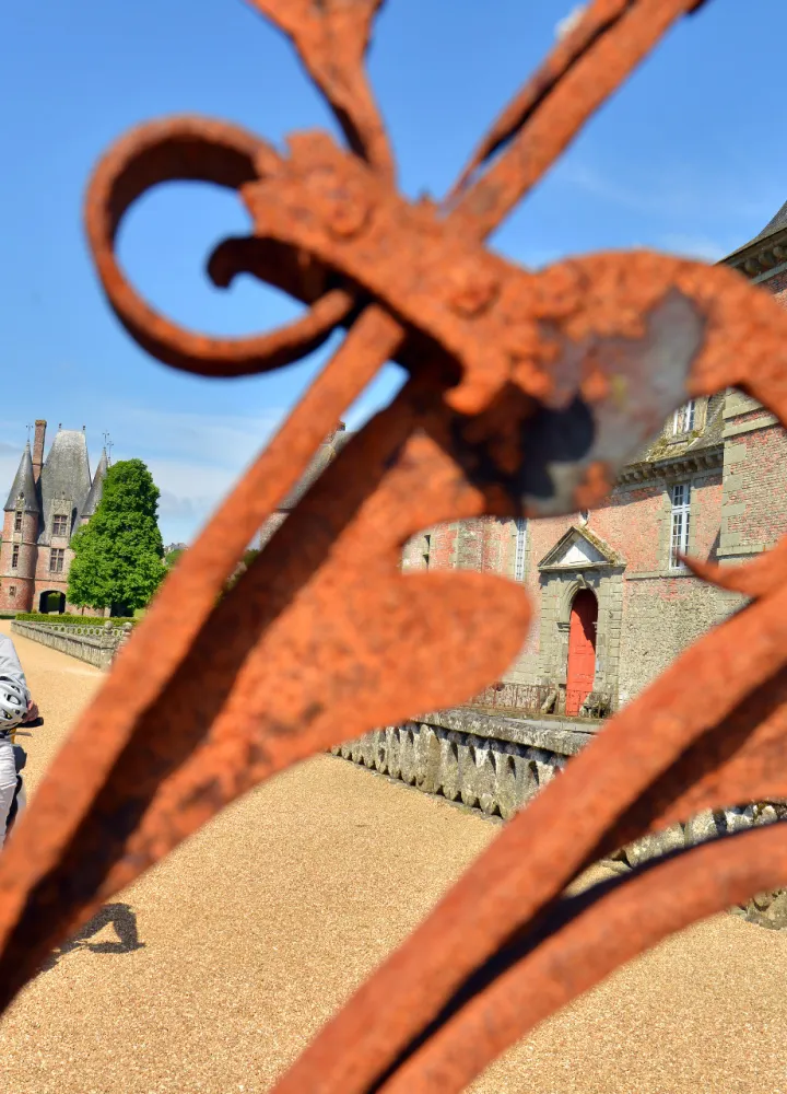 Visite du Château de Carrouges - Véloscénie