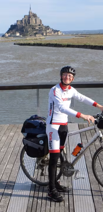 Arrivée au Mont-Saint-Michel, terme de cet itinéraire de La Véloscénie