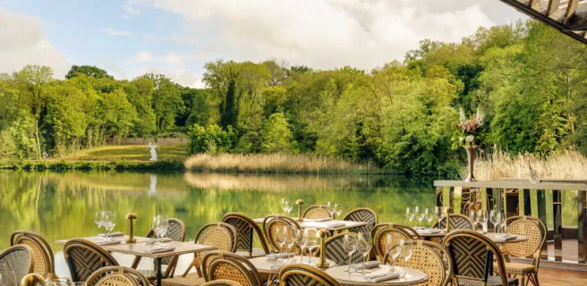 Terrasse du restaurant du Hangar Y