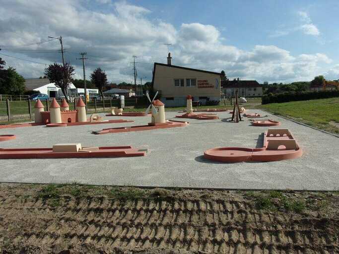 Camping des Bords de l'Huisne photo 3