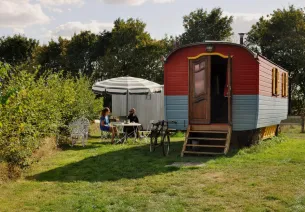 Roulotte Art Déco au Manoir du Bois Joly à Nogent-le-Rotrou